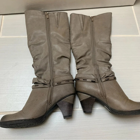 Vangelo Lined Heeled Strap Buckle Tall Boots 39 - Picture 10 of 16